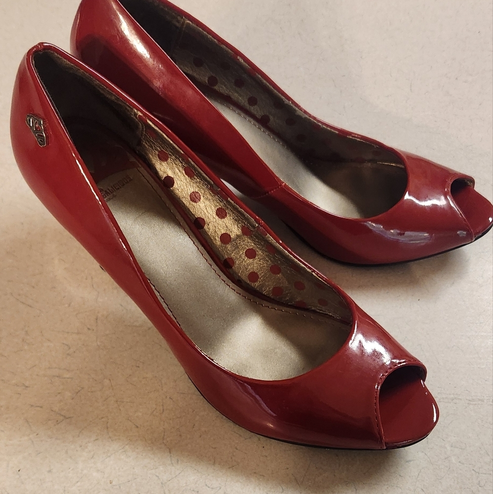 Fergalicious Red Patent Leather Heels Size 8.5 Womens